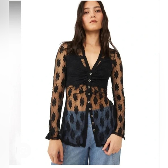 Free People flower fields long sleeve shirtee in black. Size M. NWT - Picture 1 of 8